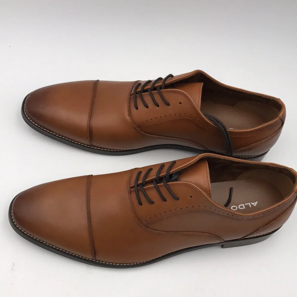 NWOB Aldo Leather Lace Up Toe Cap Oxford